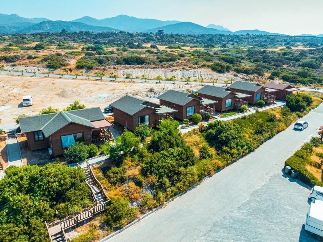 Zambak Holiday Village & Restaurant Superb Seafront Location ! Agios Georgios  외부 사진