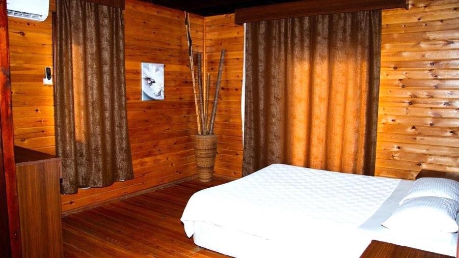 Zambak Holiday Village & Restaurant Superb Seafront Location ! Agios Georgios  외부 사진